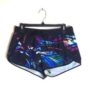 Fabletics ladies athletic Carrie shorts elastic waist size small gym running